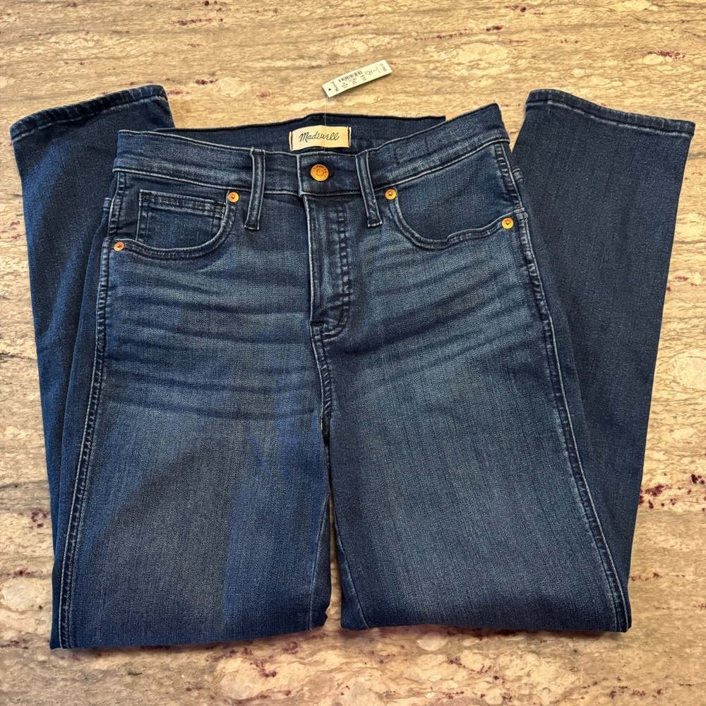 NWT Madewell Mid-Rise Stovepipe Jeans 28